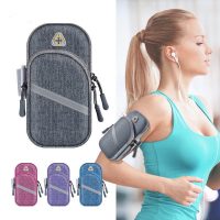 Sport Armband Pouch with Earphone Slot