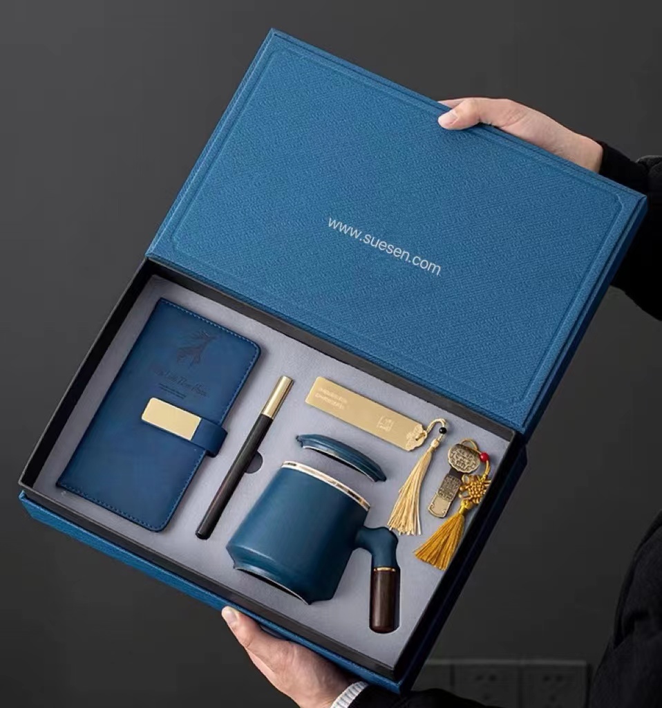 Suesen VIP Gift Set - Notebook+Tea.Coffee Mug